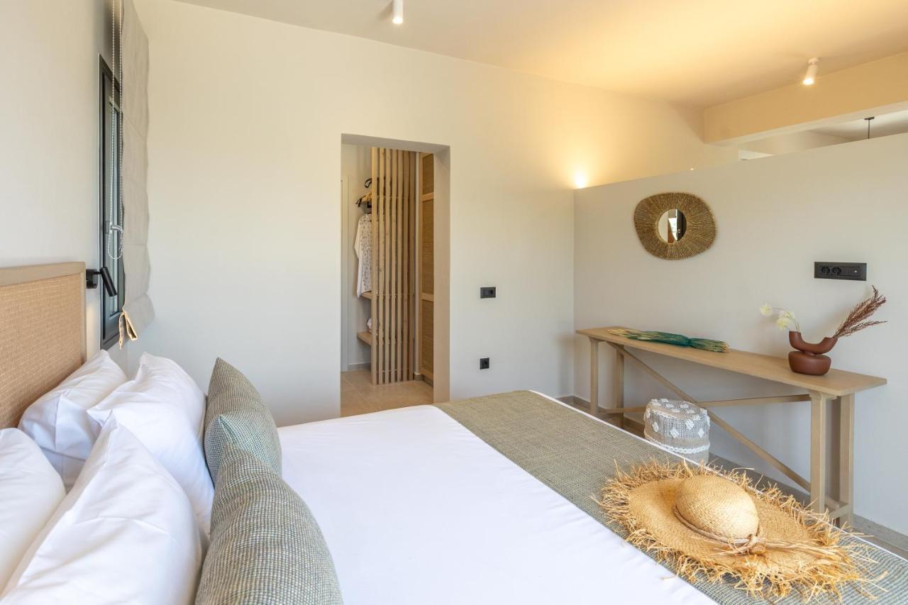 Topos Suites Ласи Екстериор снимка