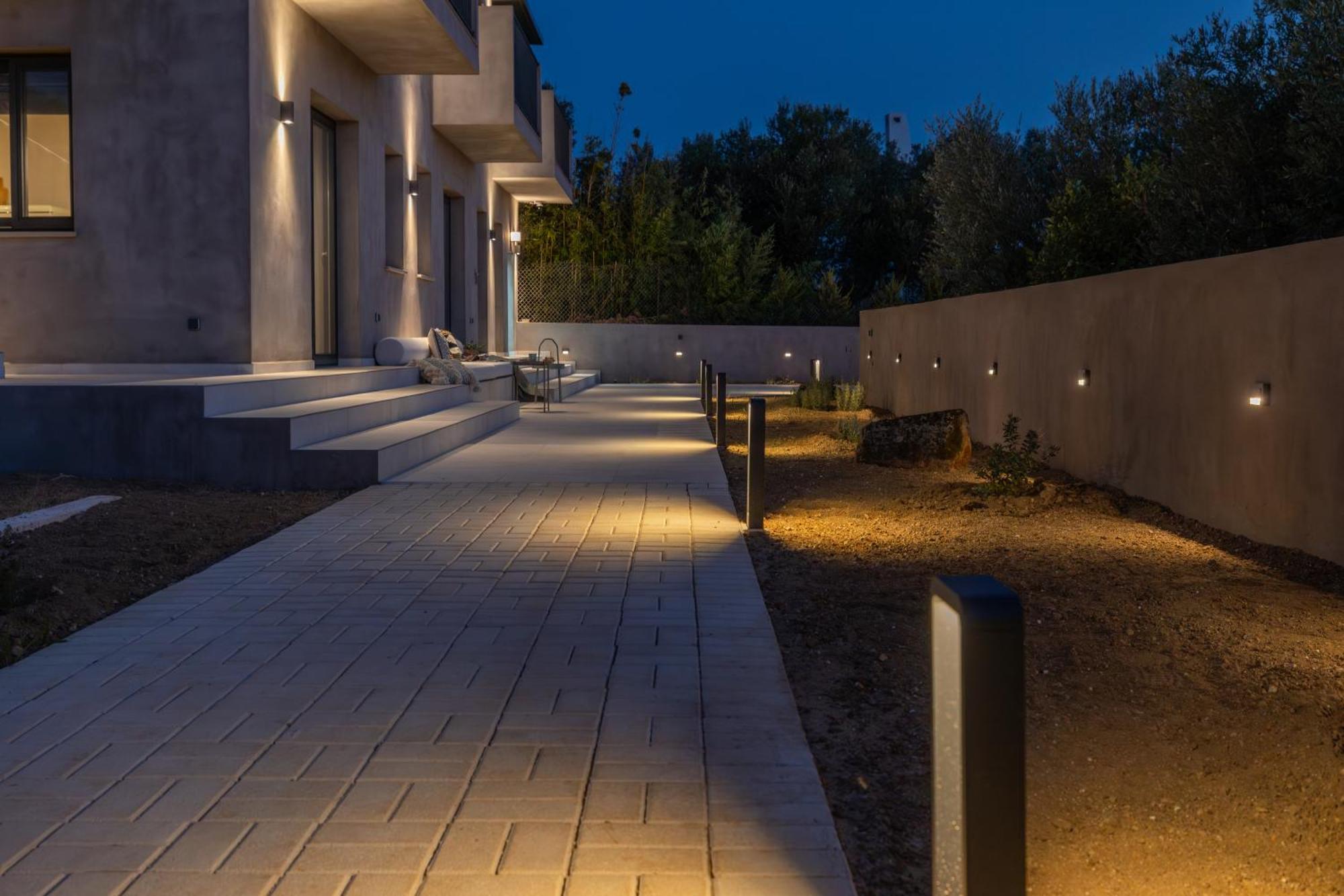 Topos Suites Ласи Екстериор снимка